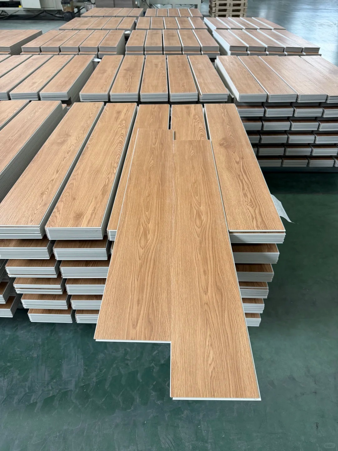 SPC flooring (1)